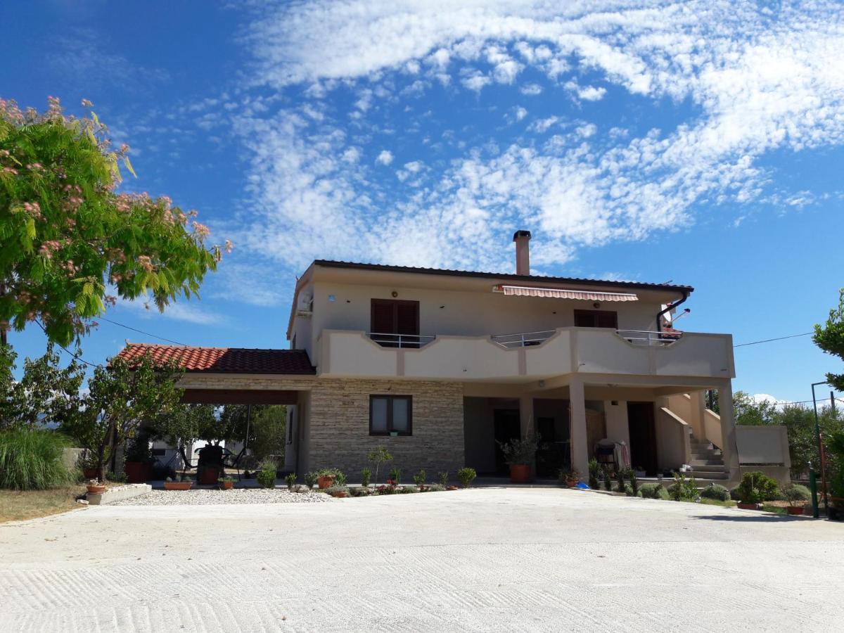 Apartmani Predovan Vrsi Exterior foto